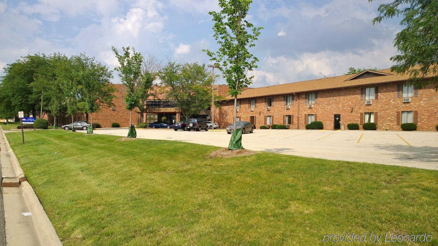 Clarion Pointe Bloomington-Normal Near I-55 And University Экстерьер фото